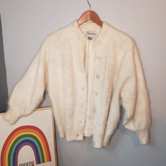 Vintage Sweaters - Vintage Angora Sweater SHELTON White Cardigan L XL